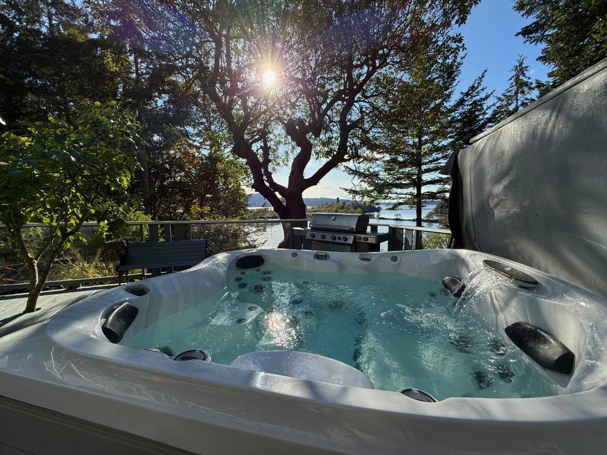 Sterling Cove Bed & Breakfast *
