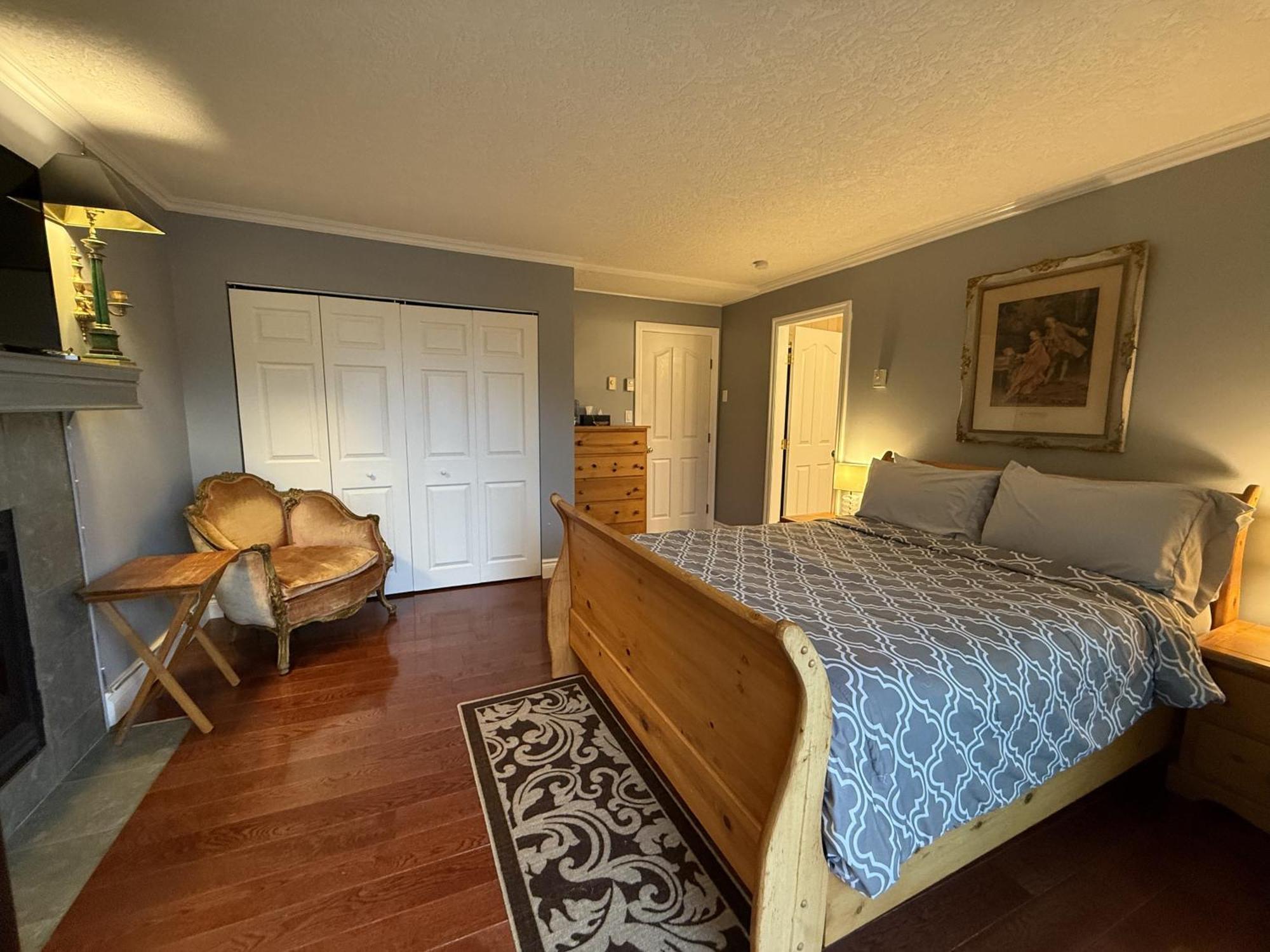 Sterling Cove Bed & Breakfast