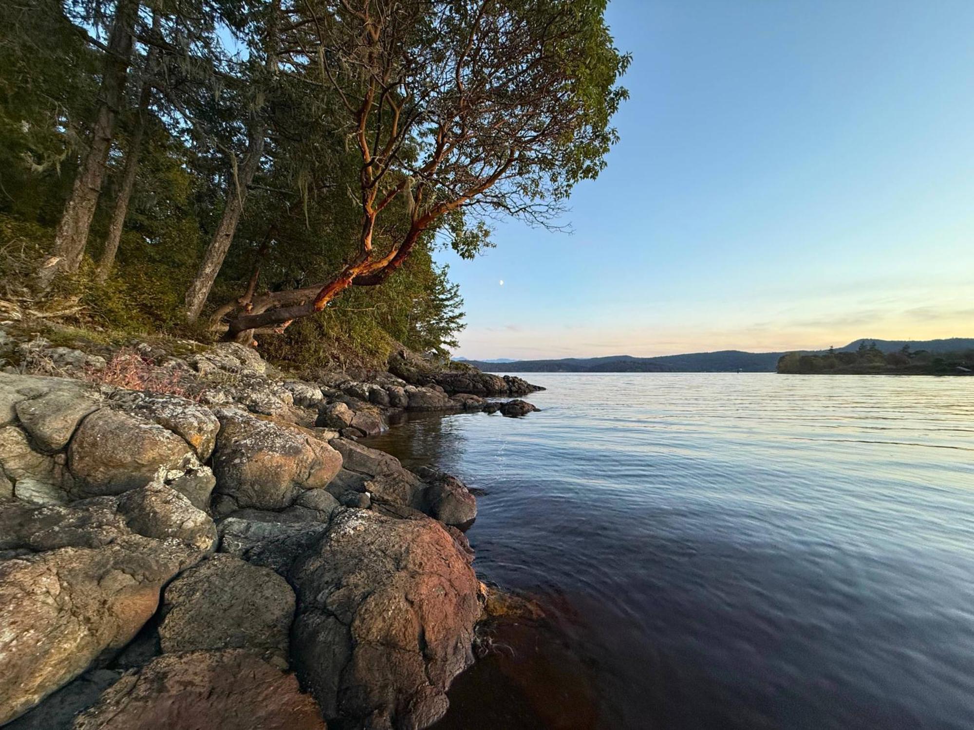Sterling Cove * Sooke
